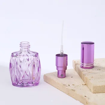 1PCs 10ml spalvingas kvadratinis stiklinis kvepalų buteliukas mažas pavyzdys nešiojamas parfume pakartotinai užpildomas kvapų purkštuvas kosmetikos purškimo buteliukas