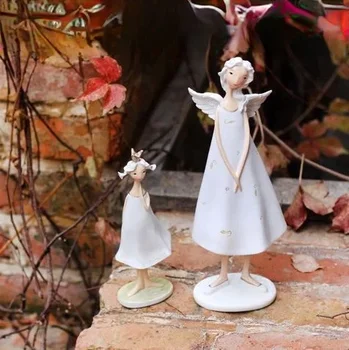 Angelo statulos dervos figūrėlės Motinos ir dukters elfų namų dekoras Dervos ornamentas Namų dekoravimas