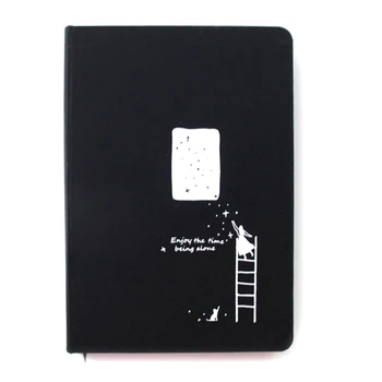 Juodos kortelės užrašų knygelės dienoraštis 